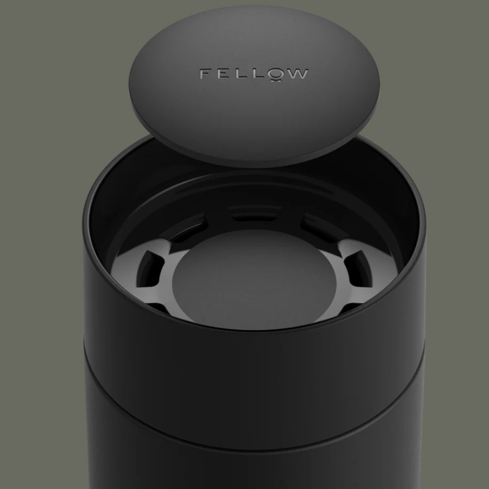 Fellow Carter Move +360° Sip Lid Tumbler 16oz - Picture 4 of 12